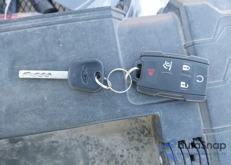 2017 Chevrolet Suburban Ls из США, поврежденный, VIN 1GNSCGEC1HR359304